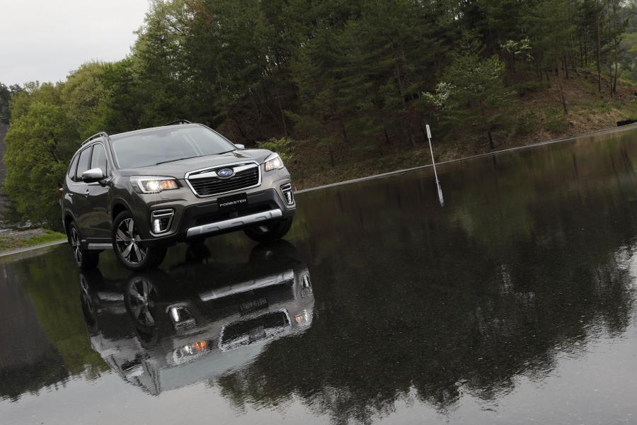 Subaru Forester Advance 2018 года  (JP) (фото 16 из 30)